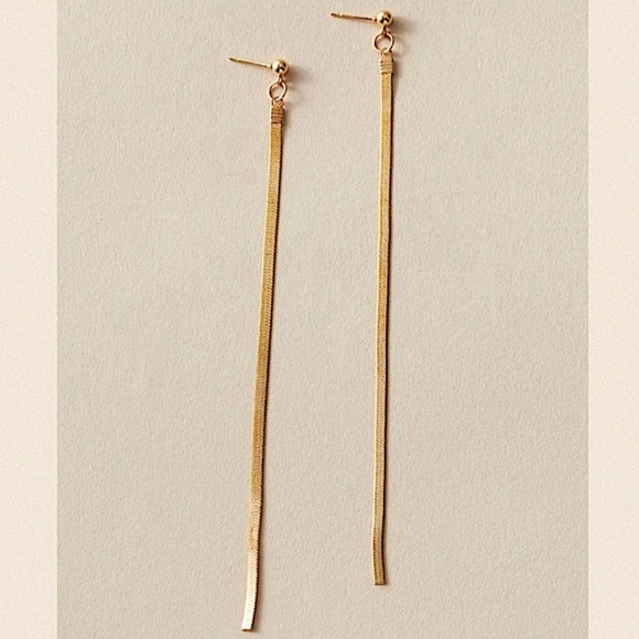 COPY - Gold - Picture 3 of 4